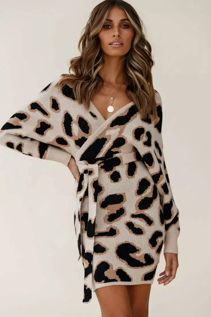 Selfie Leslie Cameo Batwing Knit Dress Animal Print Beige - Image 4