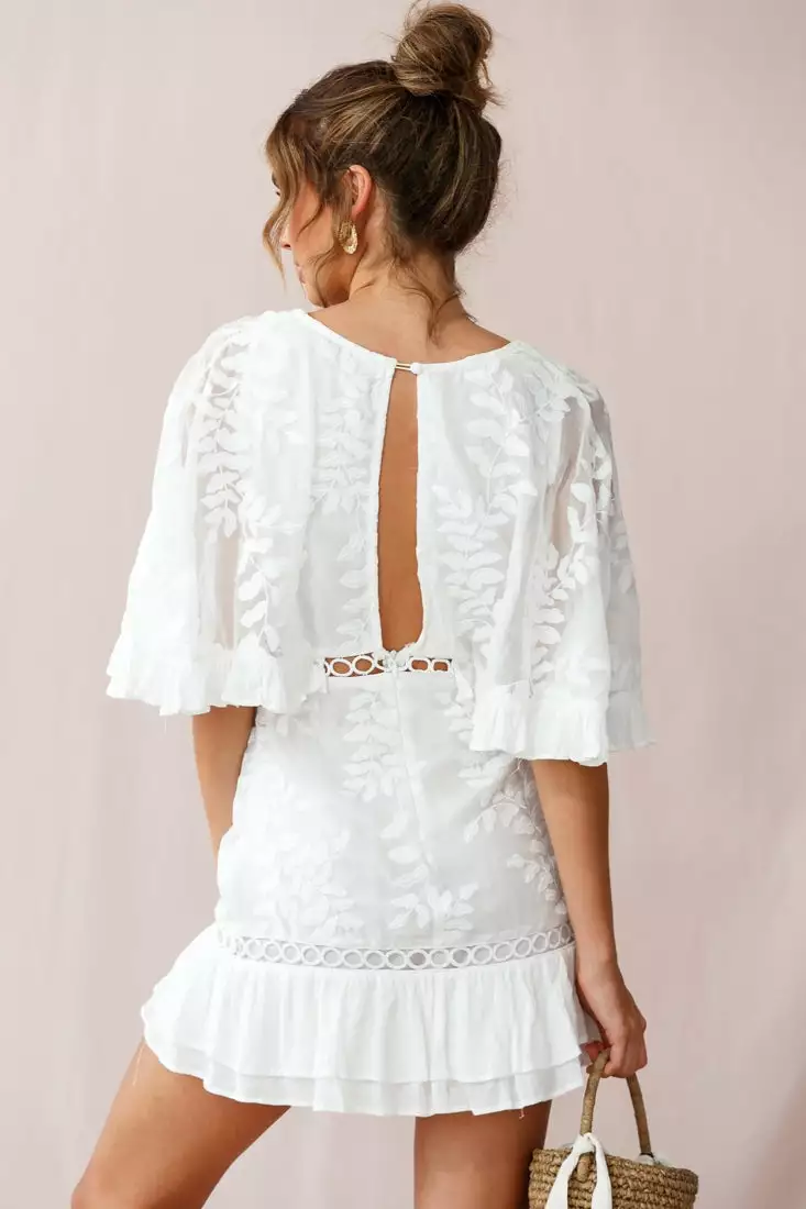 Selfie Leslie Caspar Leafy Embroidered Dress White - Image 3