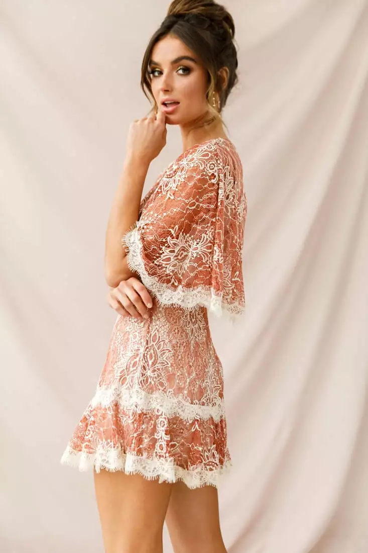 Selfie Leslie Caspar Batwing Lace Dress Rose/Beige - Image 3