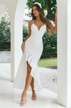 Selfie Leslie Darlene Front Split Flounce Hem Maxi Dress White