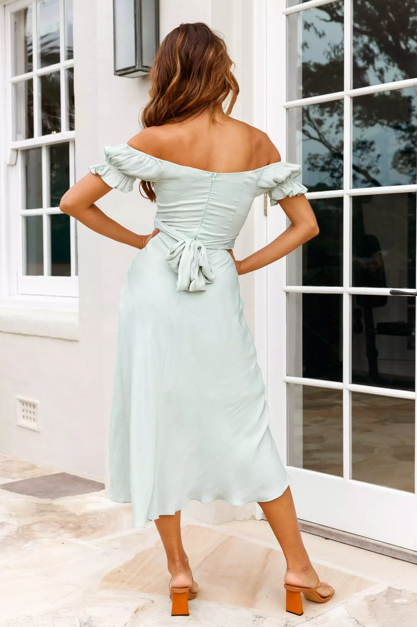 Selfie Leslie Linka Off-Shoulder Tie Back Midi Dress Pistachio - Image 2