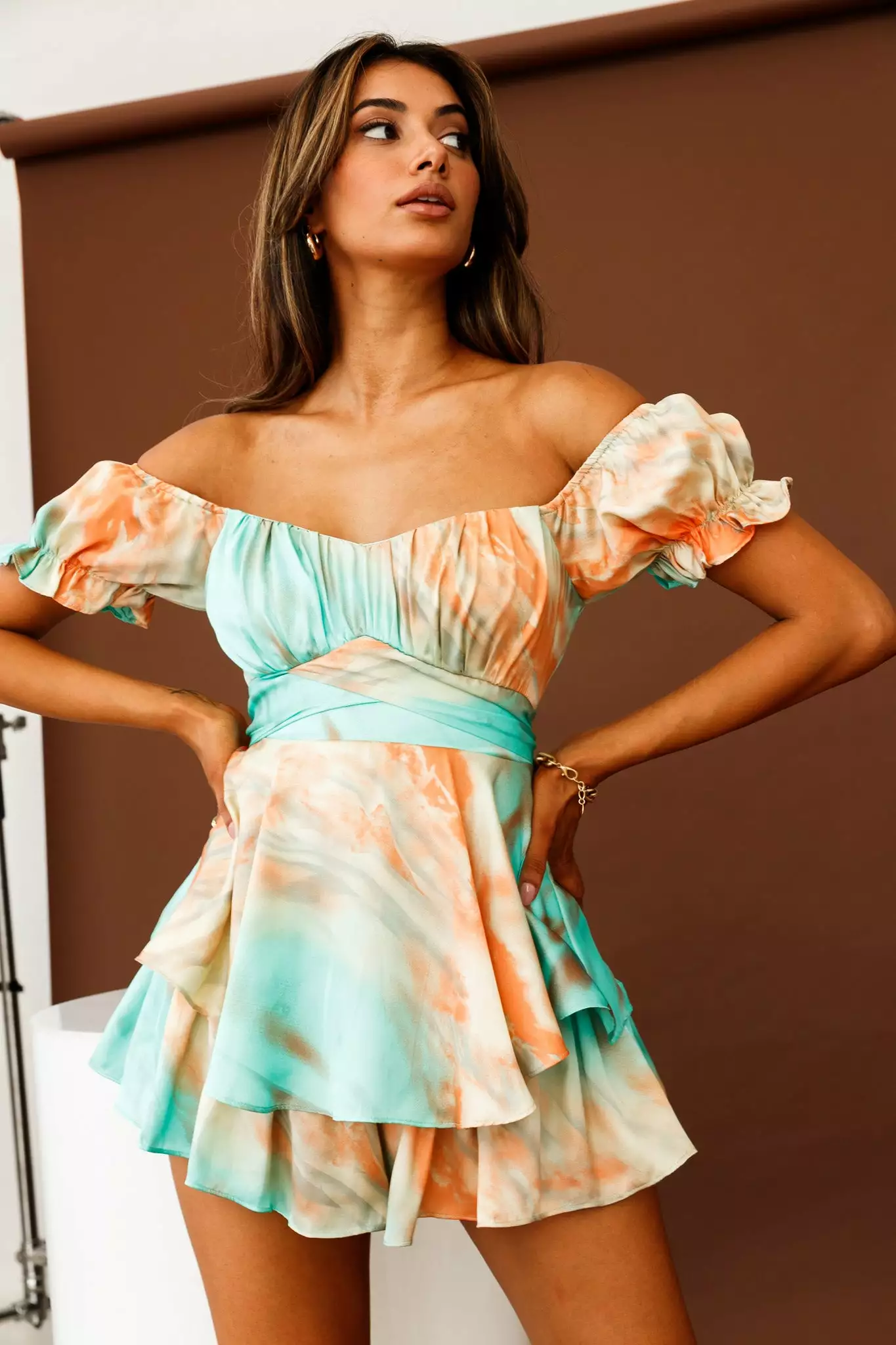 Selfie Leslie Linka Off-Shoulder Tie Back Romper Tie-Dye Orange/Teal - Image 8