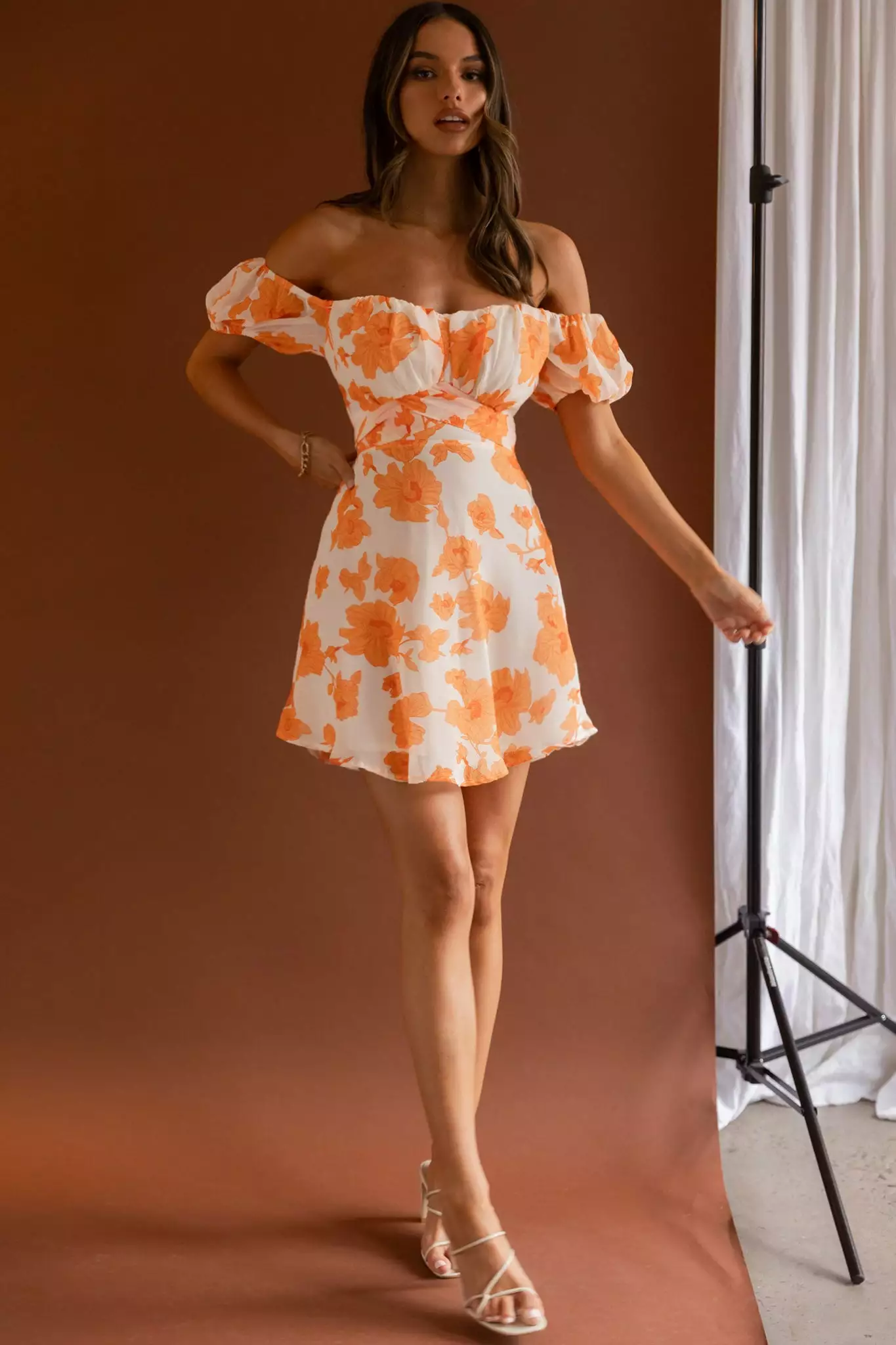 Selfie Leslie Linka Puff Sleeve Waist Tie Dress Floral Orange - Image 3