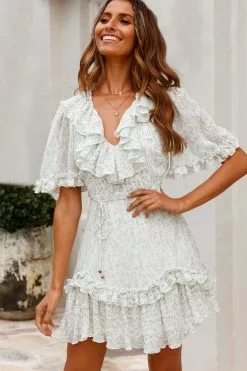 Selfie Leslie Las Palmas Frill Trim Keyhole Back Dress Floral Print Green