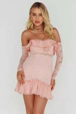 Saints + Secrets Mae Long Sleeve Sweetheart Crochet Lace Dress Blush