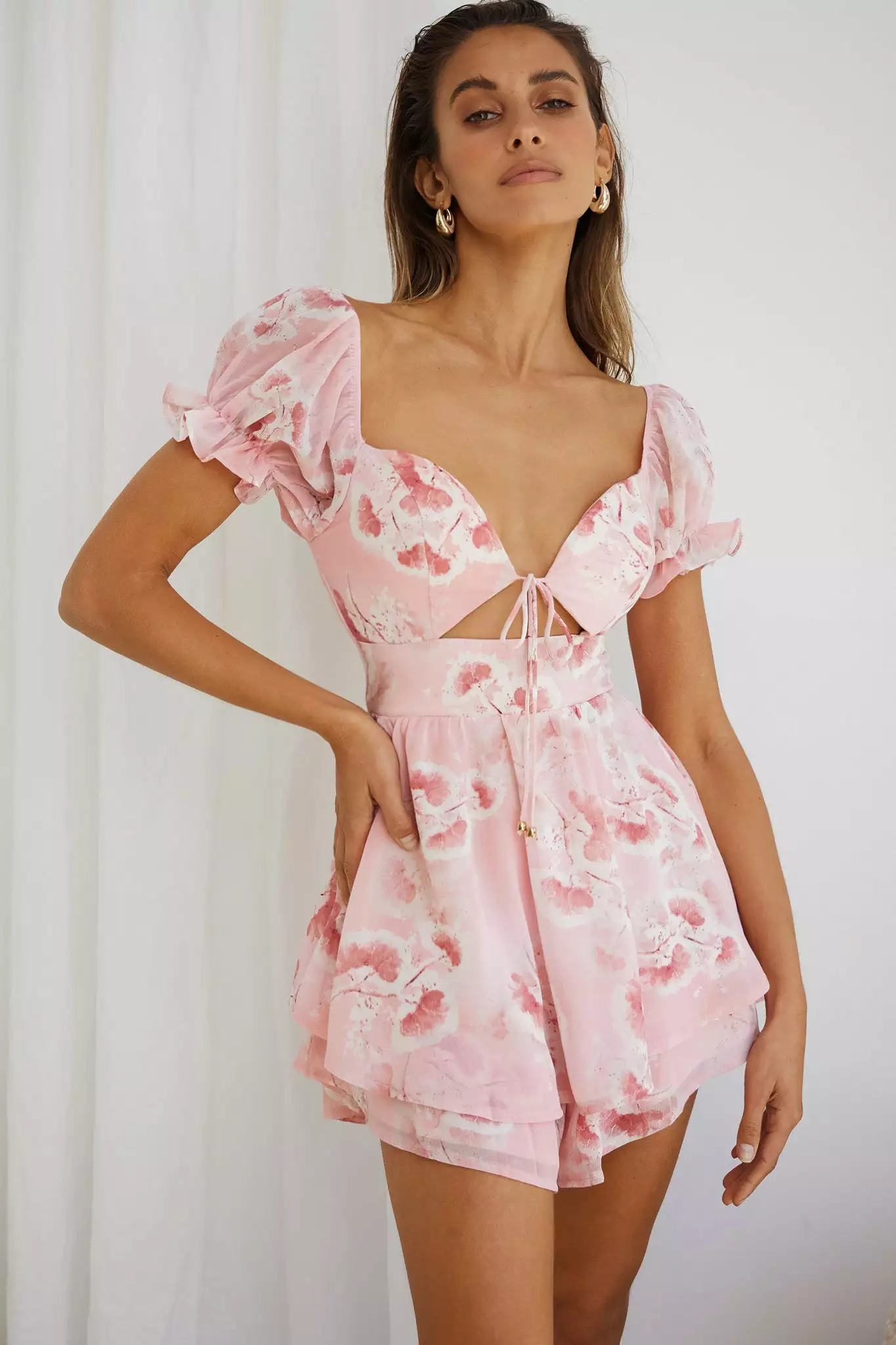 Sweet Romance Puff Sleeve Romper Watercolor Print Pink - Image 6
