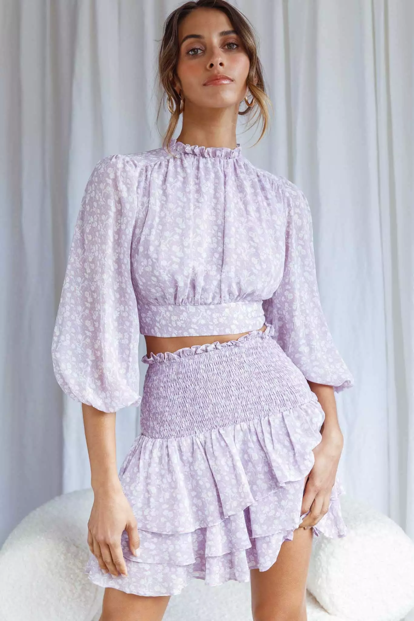 Whisked Away Balloon Sleeve Open Back Crop Top Floral Print Lilac - Image 4