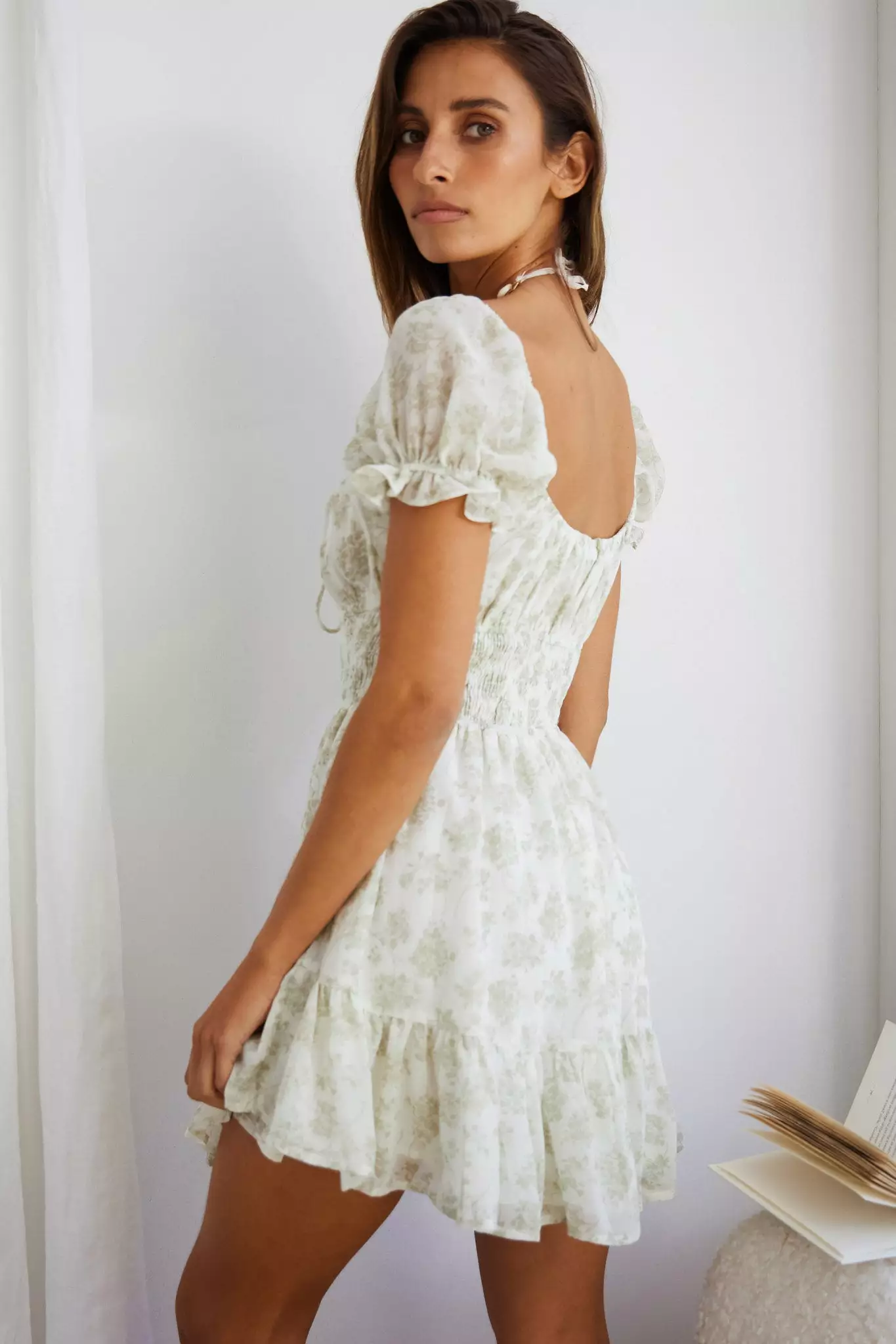 Selfie Leslie Amilie Shirred Waist Sundress Floral Mint - Image 6