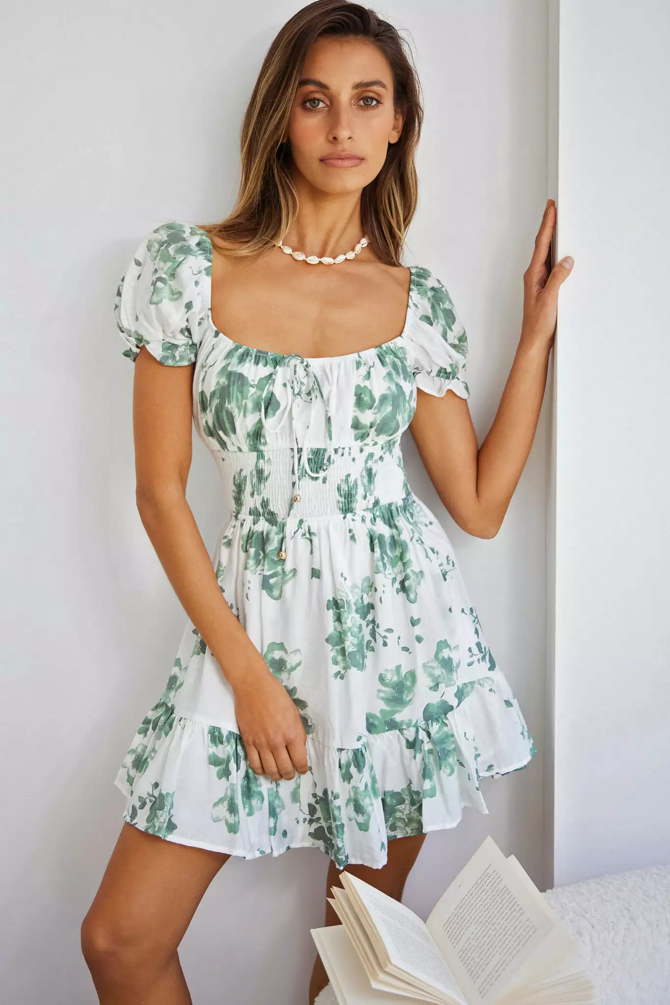 Selfie Leslie Amilie Shirred Waist Sundress Floral Print White/Olive