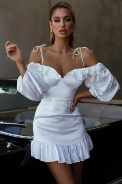 Selfie Leslie Ode To Love Sweetheart Neckline Balloon Sleeve Dress White