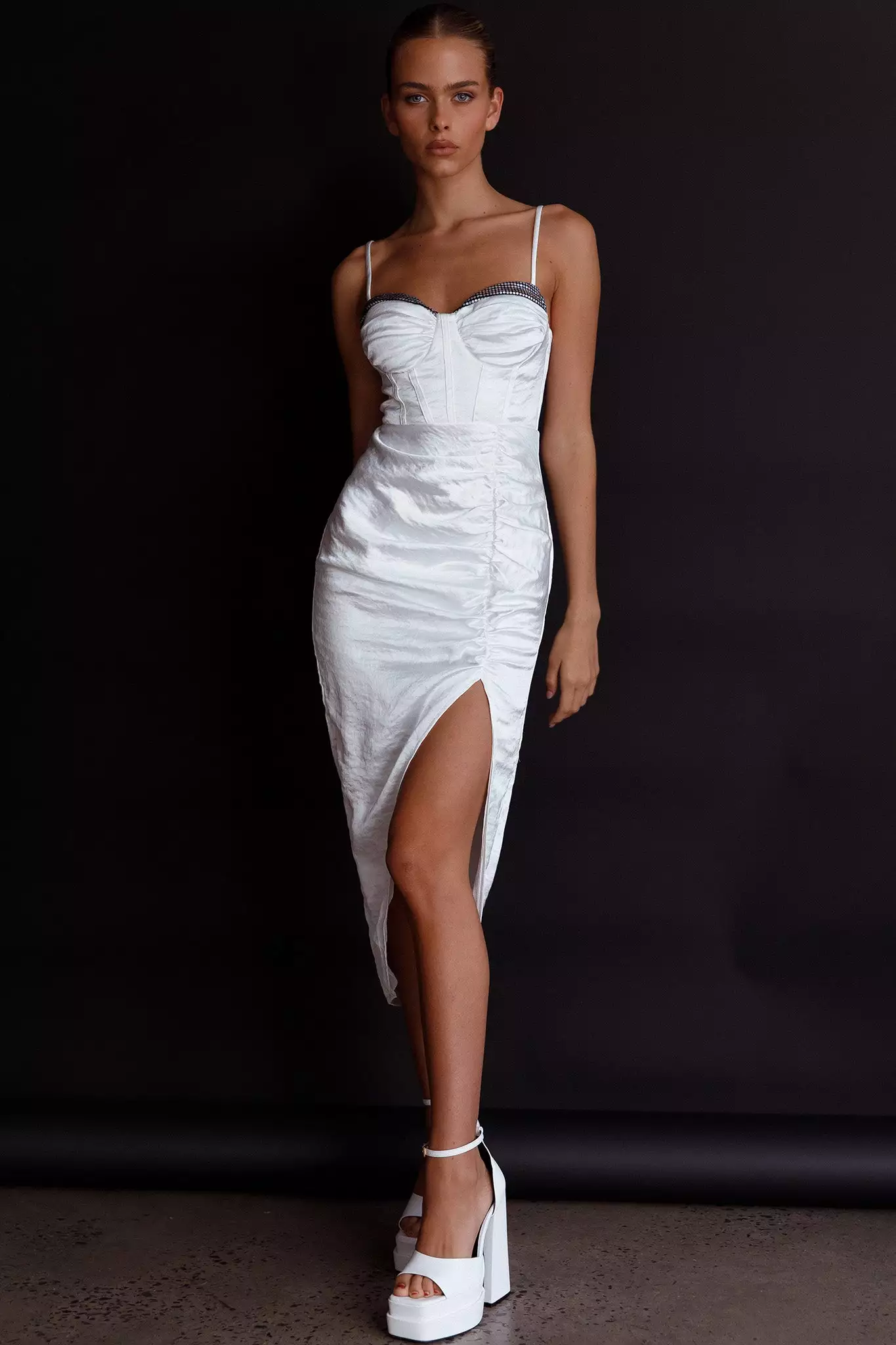 Selfie Leslie Fantasy Structured Bodice Ruched Midi Dress White - Image 6