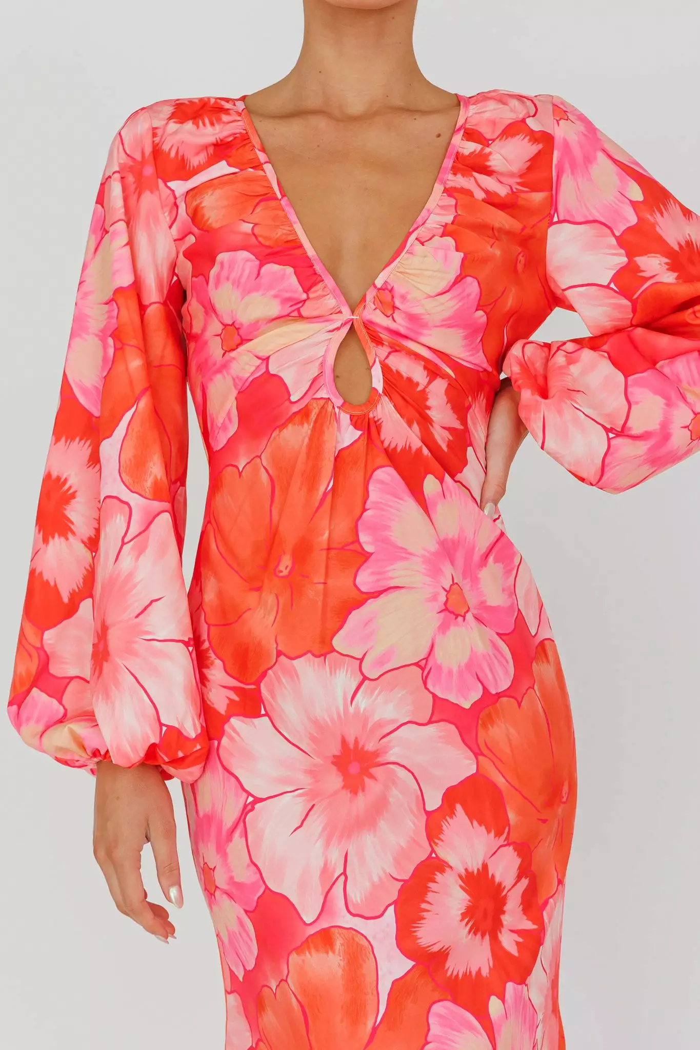 Here Comes The Sun Yessica Balloon Sleeve Midi Dress Floral Pink - Image 4