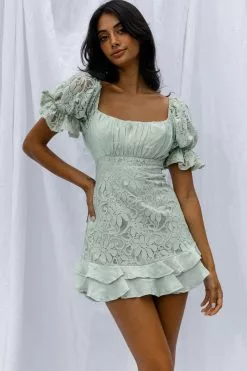 Selfie Leslie Georgia Peach Puff Sleeve Double Frill Hem Lace Dress Mint