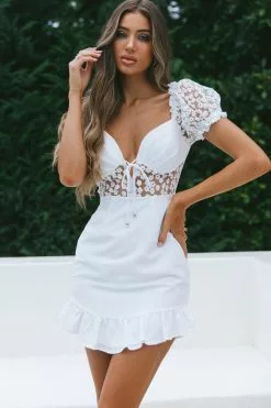 Selfie Leslie Field Dreams Puff Sleeve Tie-Up Bodice Floral Embroidery Mini Dress White