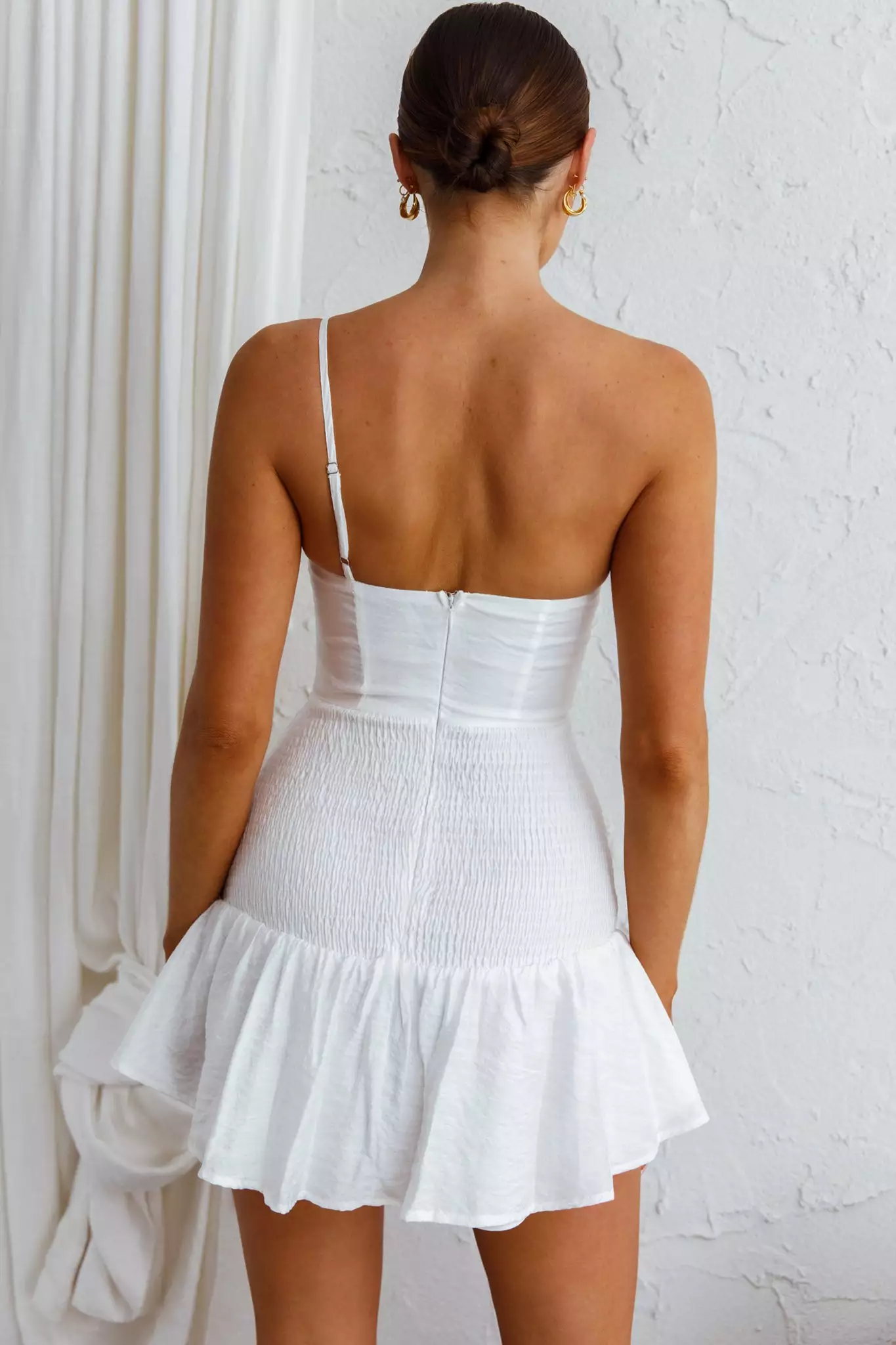 Selfie Leslie Bridie One Shoulder Shirred Mini Dress White - Image 8