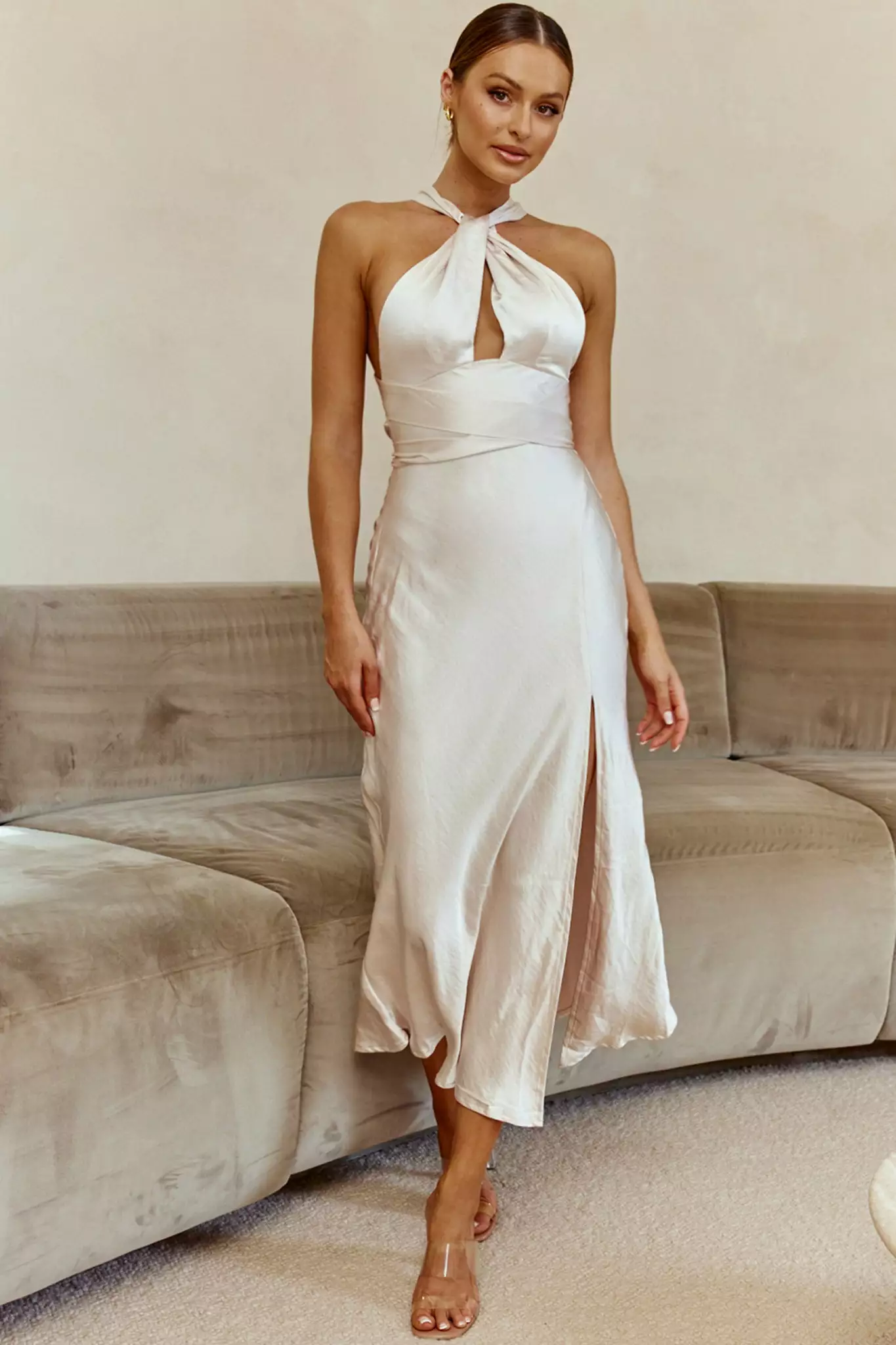 Selfie Leslie Te Amo Halterneck Open Back Midi Dress Champagne