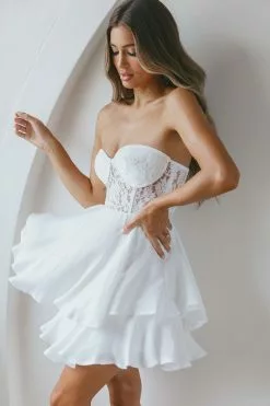 Selfie Leslie In Your Arms Strapless Lace Bodice Layered Hem Mini Dress White