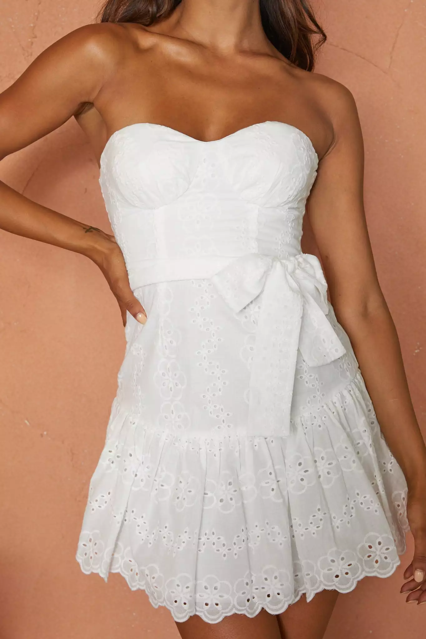 Selfie Leslie Celeene Sweetheart Neckline Flounce Hem Eyelet Mini Dress White - Image 4