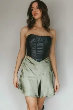 Selfie Leslie Gwyneth Flounce Mini Skirt Khaki