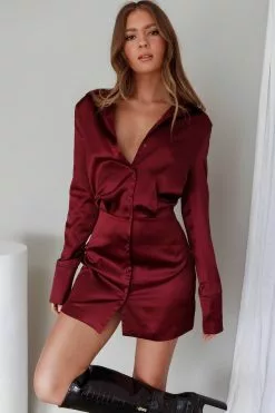 Selfie Leslie Lisbeth Collared Shirt Dress Burgundy