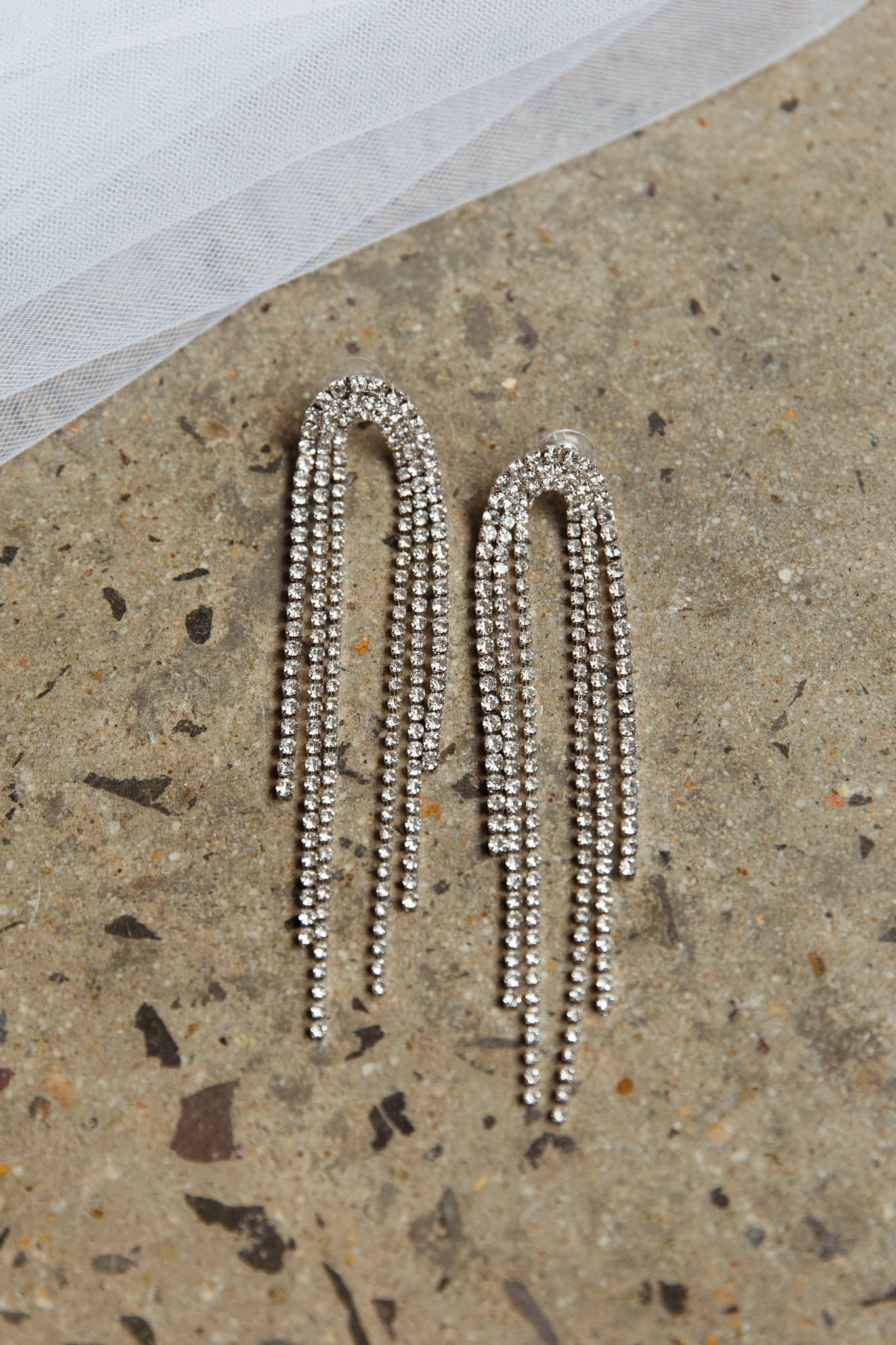 Selfie Leslie Angela Diamante Drop Earrings Silver - Image 4