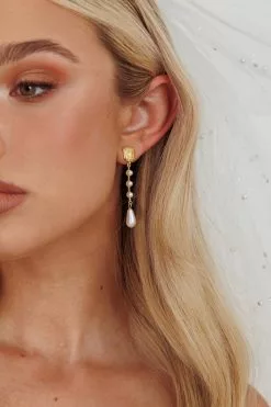 Selfie Leslie Mercy Pearl & Crystal Drop Earrings Gold