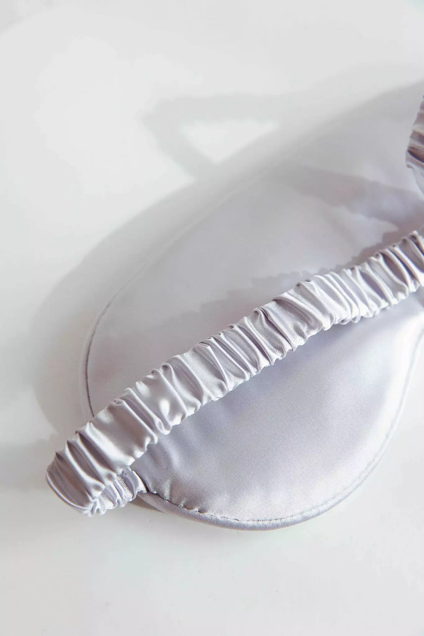 Selfie Leslie Sweet Dreams Satin Eye Mask Silver - Image 3
