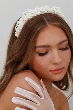 Selfie Leslie Floral Pearl Wide Headband White