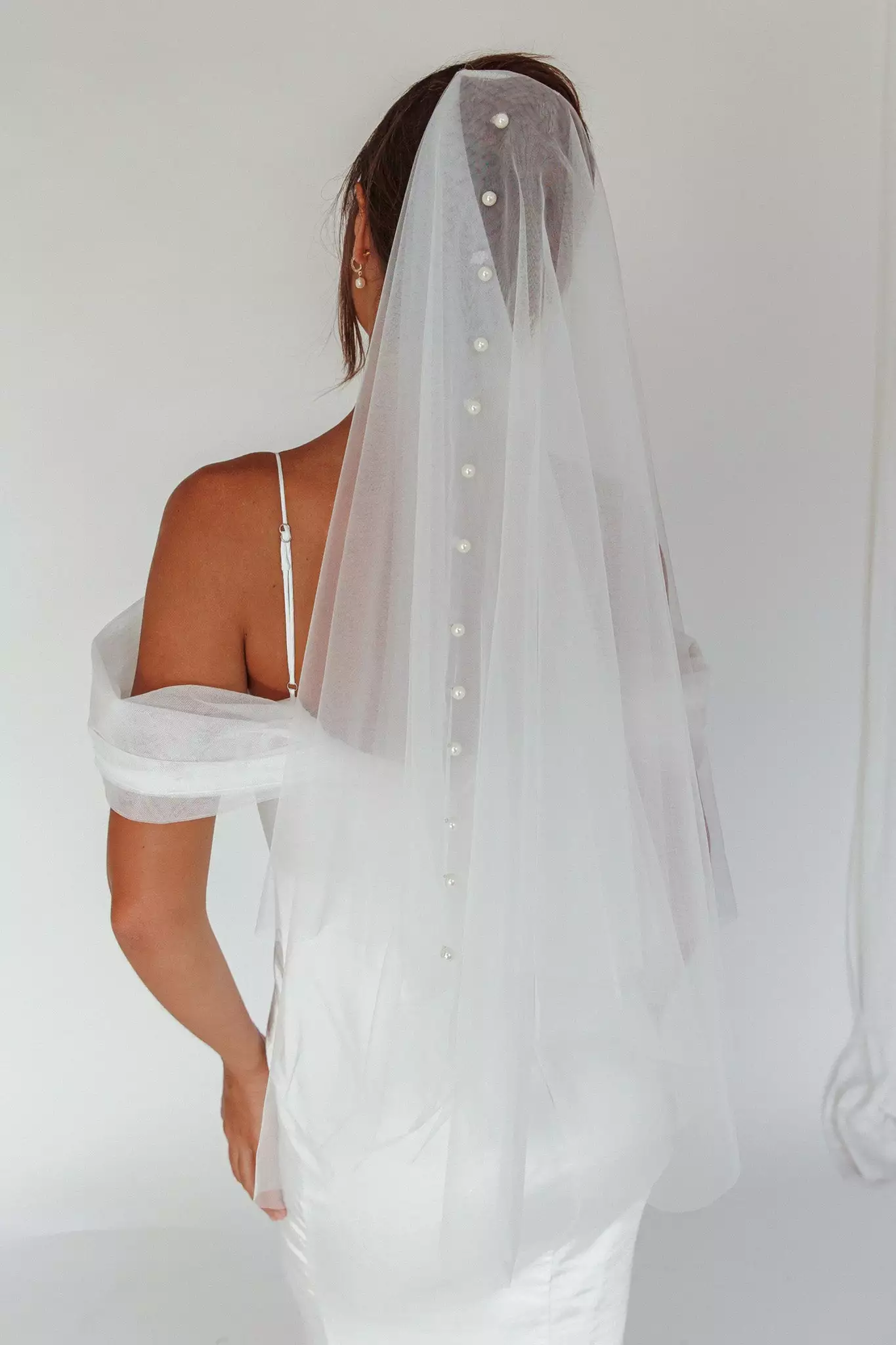 Selfie Leslie Marina Pearl Accent Veil White - Image 9