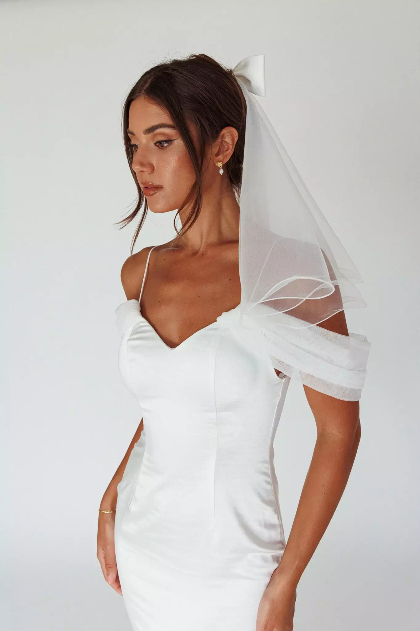 Selfie Leslie Florence Bow Bridal Veil White - Image 3