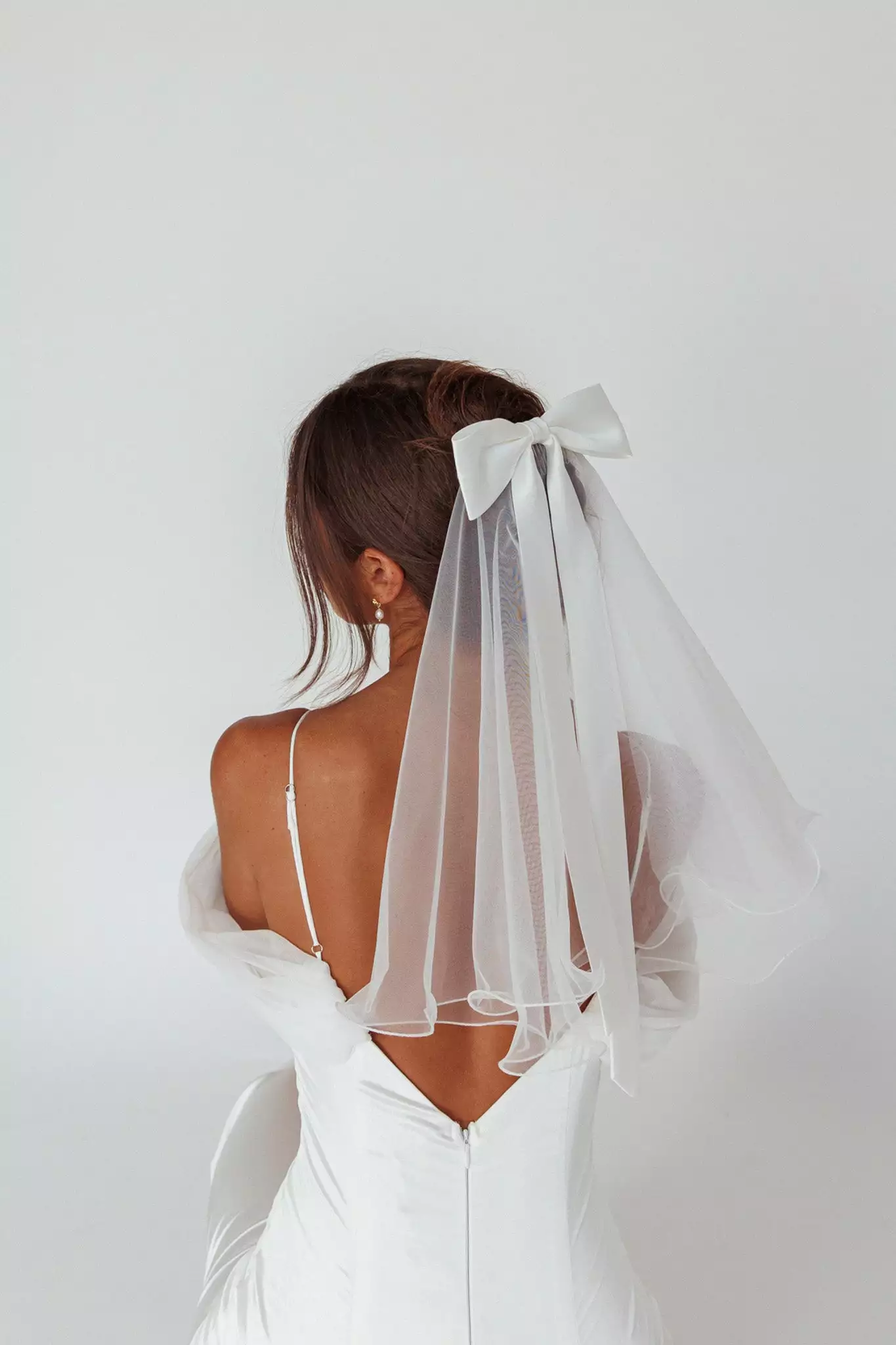Selfie Leslie Florence Bow Bridal Veil White - Image 2