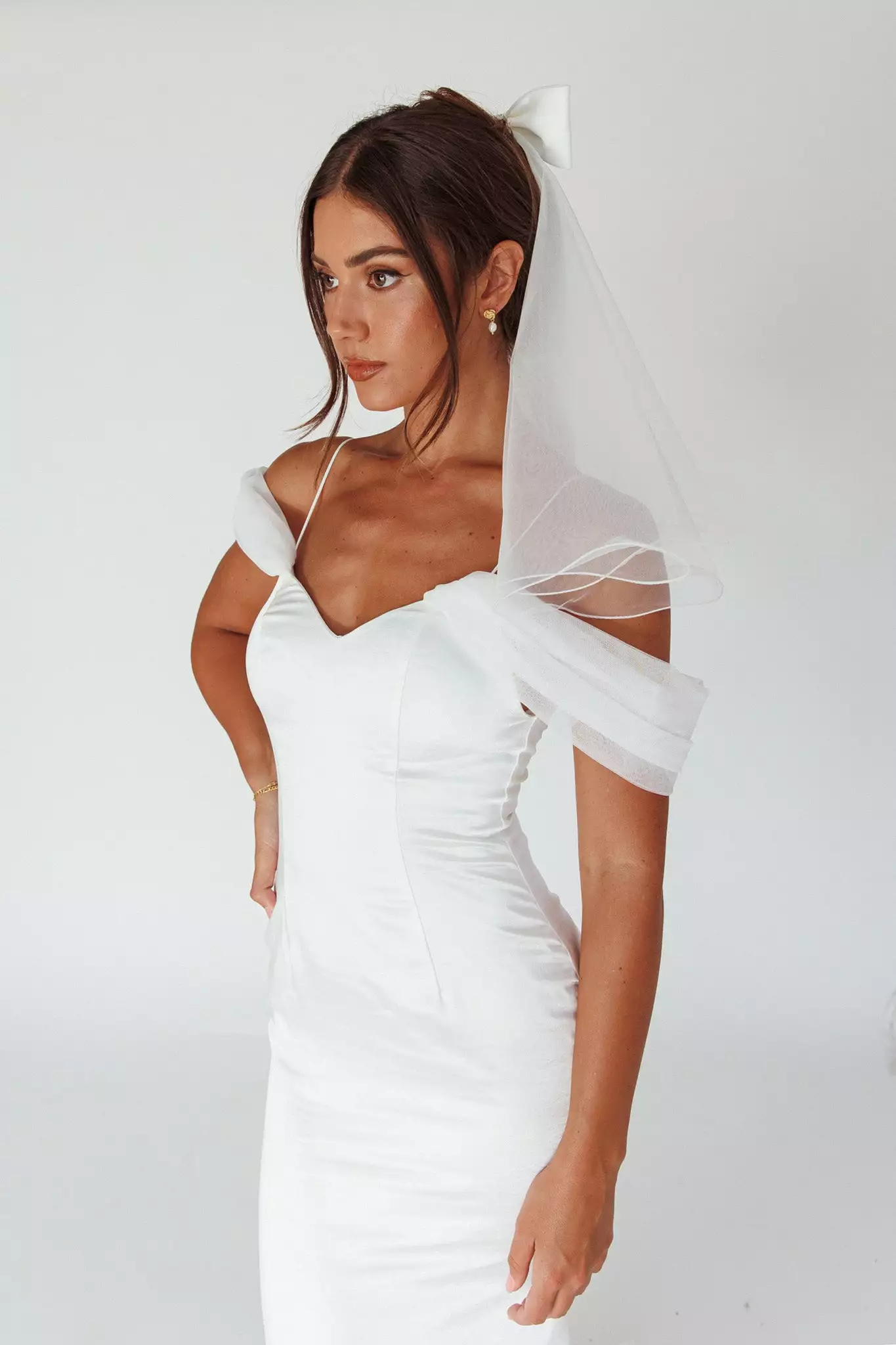 Selfie Leslie Florence Bow Bridal Veil White - Image 4