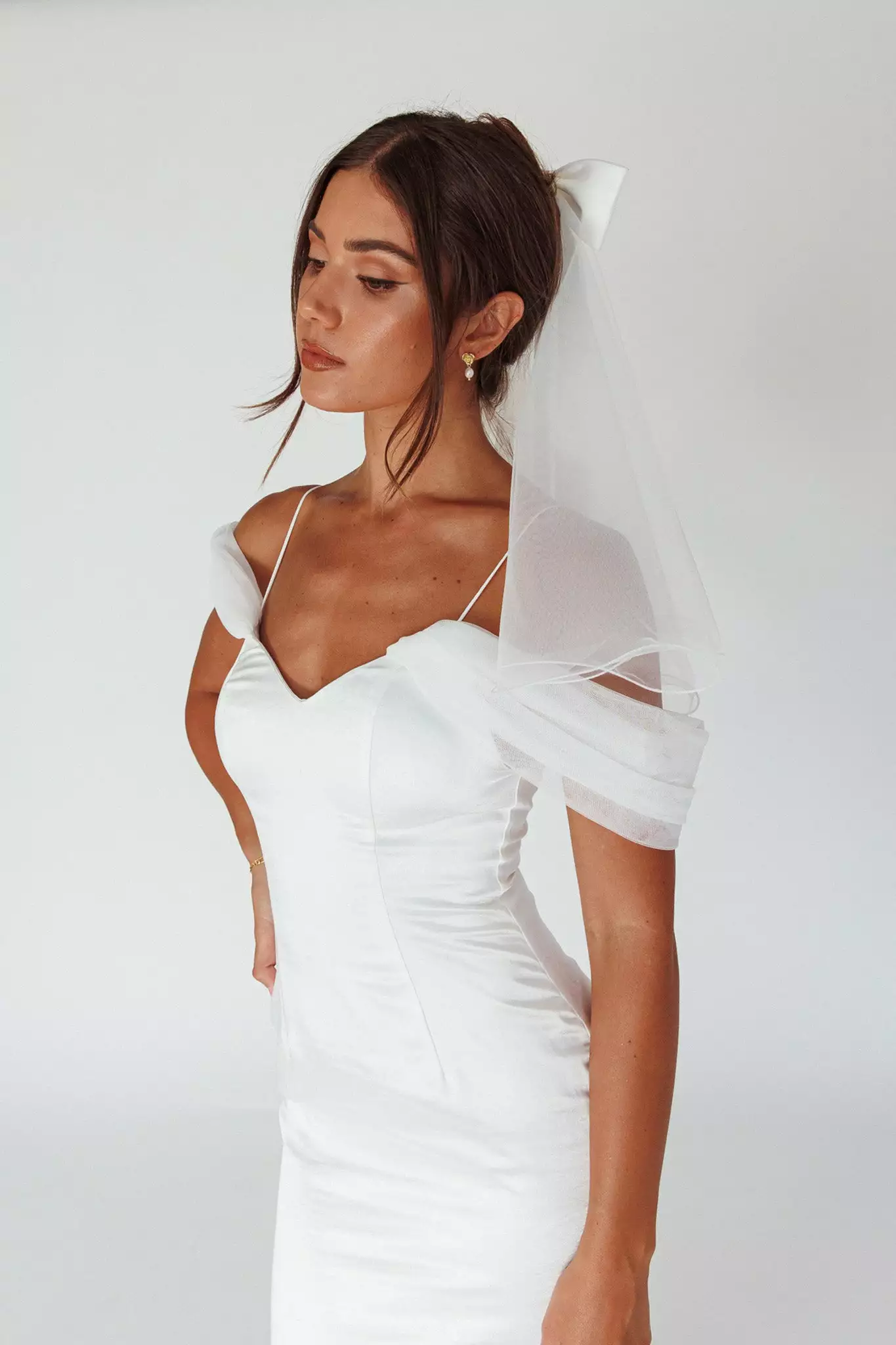 Selfie Leslie Florence Bow Bridal Veil White - Image 6