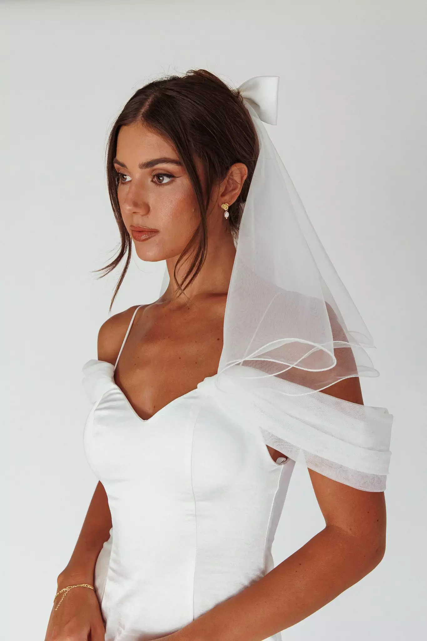 Selfie Leslie Florence Bow Bridal Veil White - Image 8