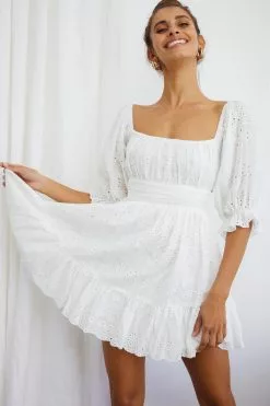 Selfie Leslie Abby Off-Shoulder Tie-Up Back Dress Eyelet Embroidery Dress White