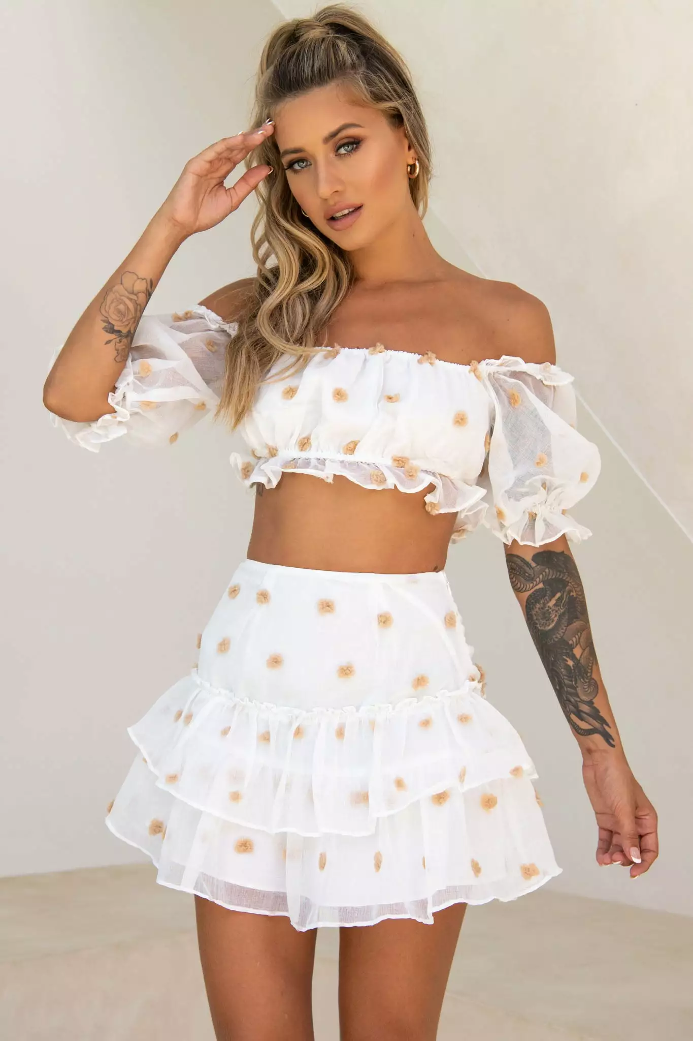 Selfie Leslie Krista Layered Ruffle Pompom Skirt White/Tan - Image 3
