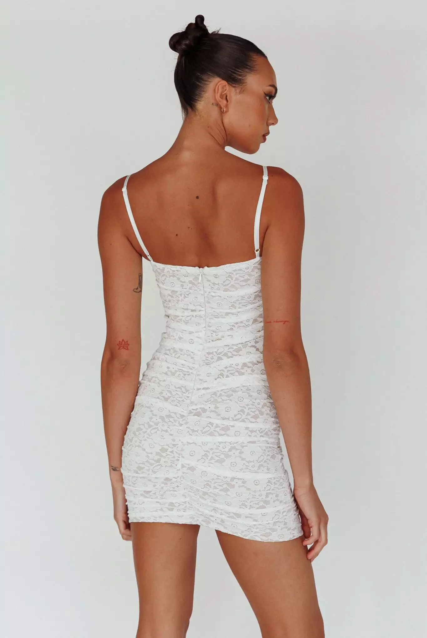 Selfie Leslie Olika Ruched Lace Mini Dress White - Image 2