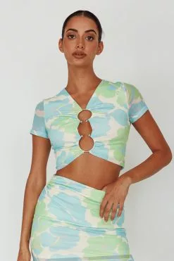 Selfie Leslie Angelus Ring Accent Mini Skirt Printed Cream