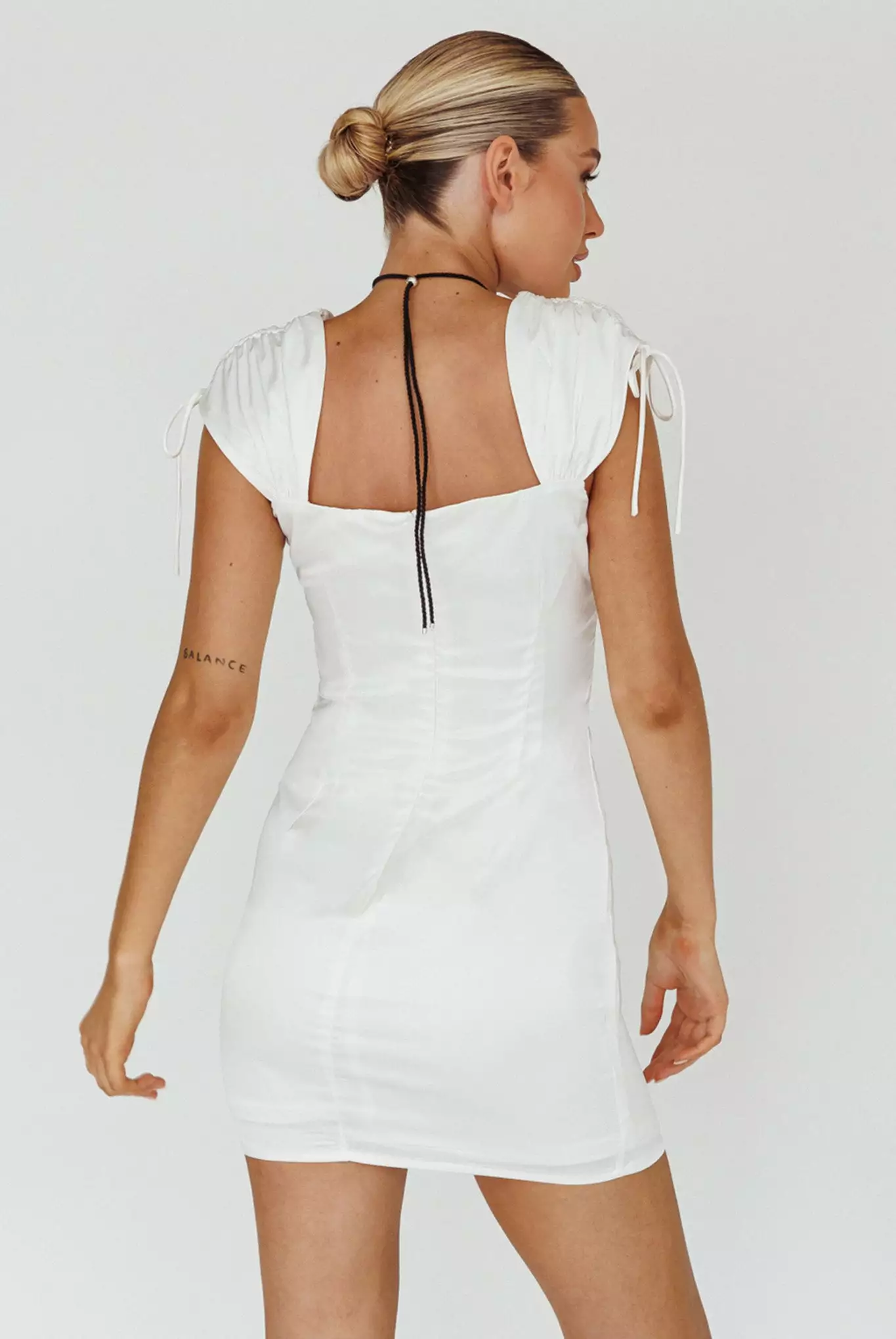 Selfie Leslie Yris String Tie Detail Mini Dress Off White - Image 2