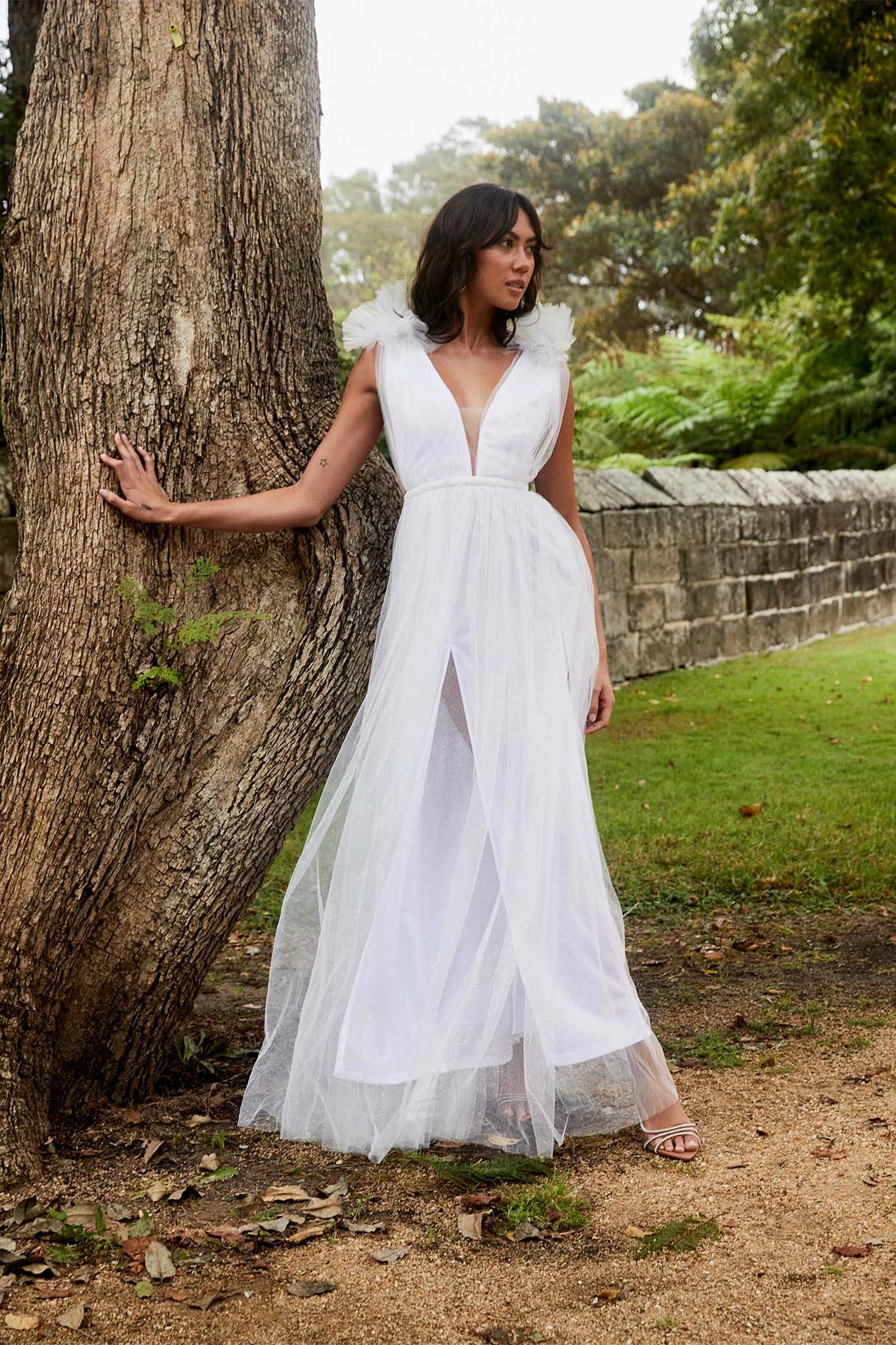 Selfie Leslie Ludivine Shoulder Accent Mesh Midi Dress Glitter White - Image 6