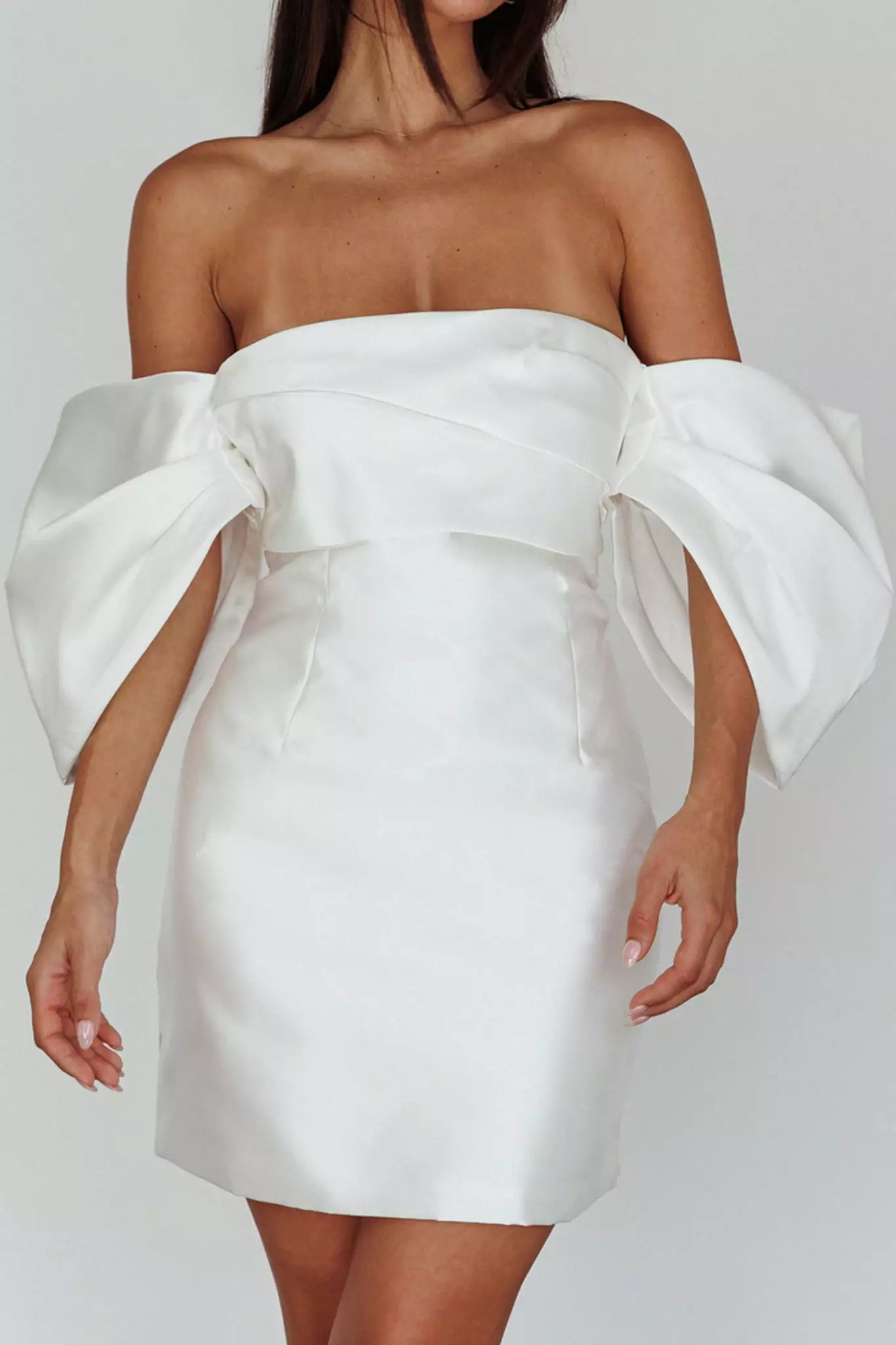 Selfie Leslie Magnolia Off-Shoulder Mini Dress White - Image 4