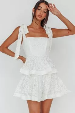 Selfie Leslie Neriah Tied Shoulder Tiered Lace Mini Dress White