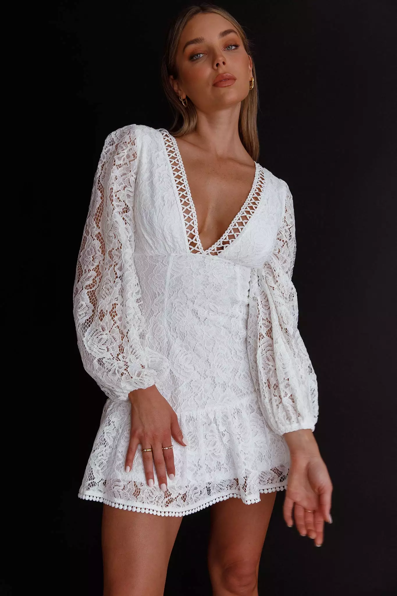 Selfie Leslie Summer Wine Long Sleeve Lace Dress White
