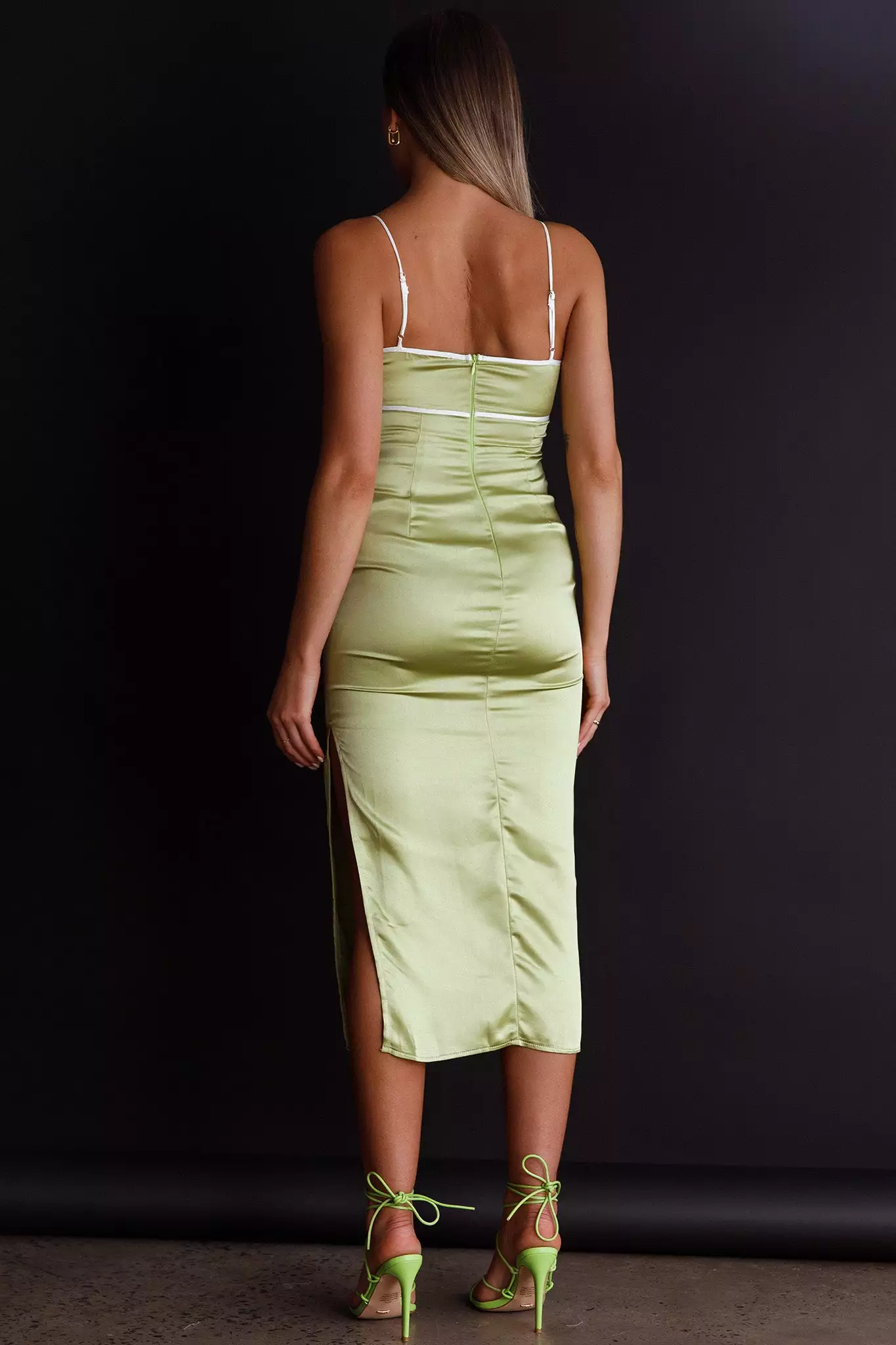 Selfie Leslie Laia Cut-Out Bodice Midi Dress Green - Image 8