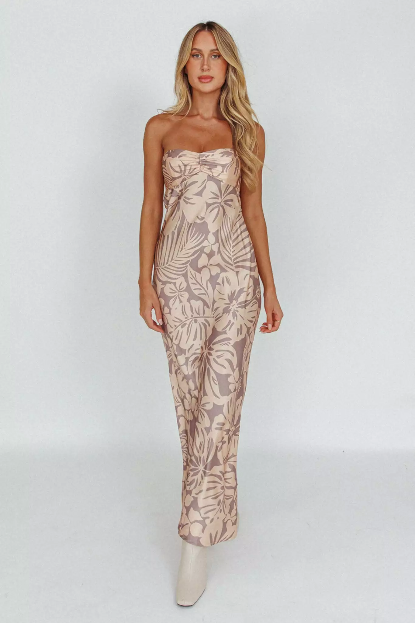 Here Comes The Sun Kona Cowl Back Midi Dress Floral Beige - Image 7