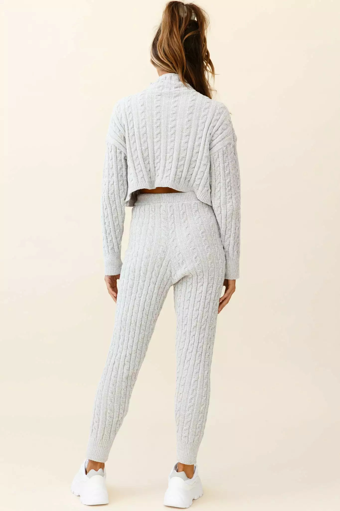 Selfie Leslie Breckenridge Long Cable Knit Pants Grey - Image 3