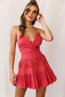 Selfie Leslie Bianca Fluted Hem Tie-Back Dress Rose