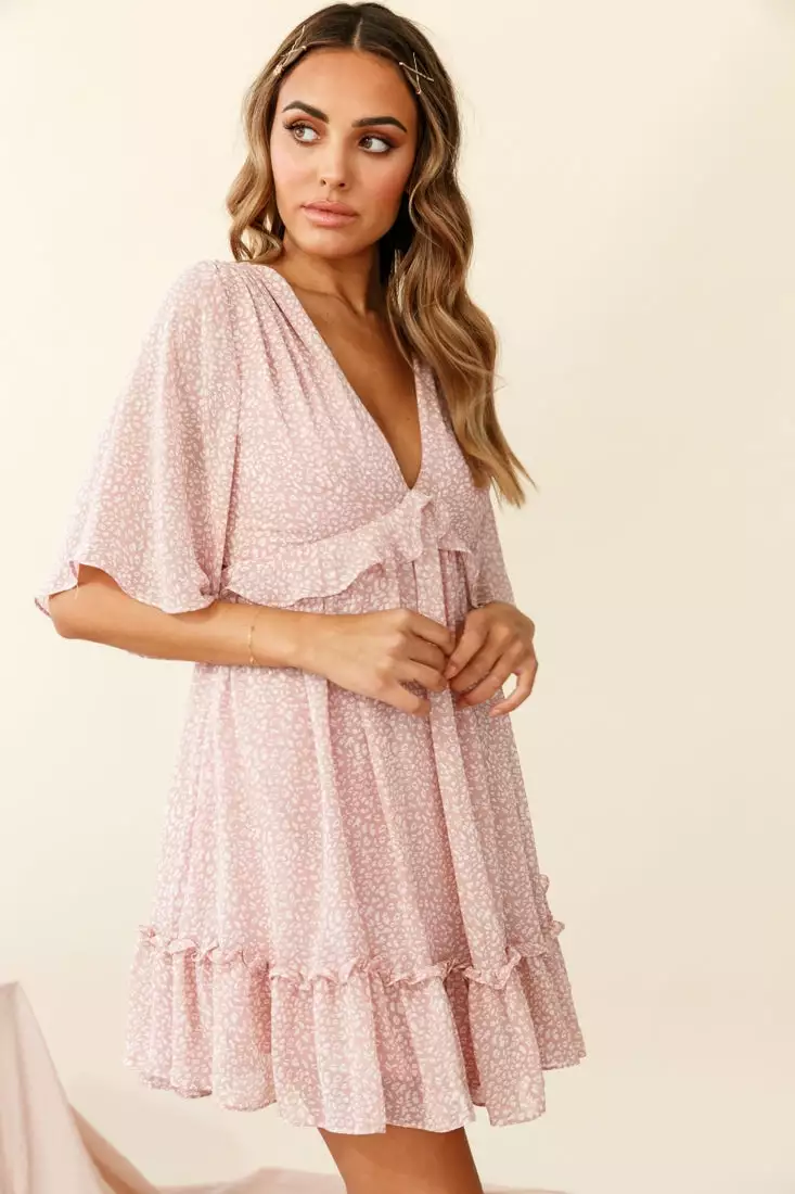 Selfie Leslie Flissy Angel Sleeve Cut-Out Babydoll Dress Speckle Print Pink - Image 3